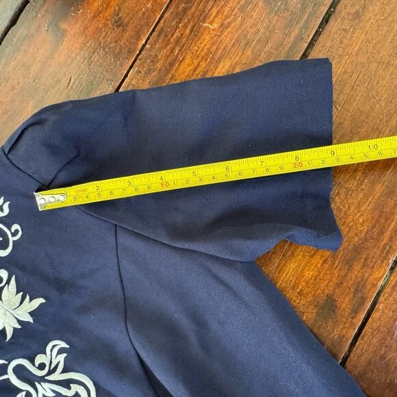 Karin Stevens Blue Boxy Blouse with Peter Pan Collar - Picture 9 of 9